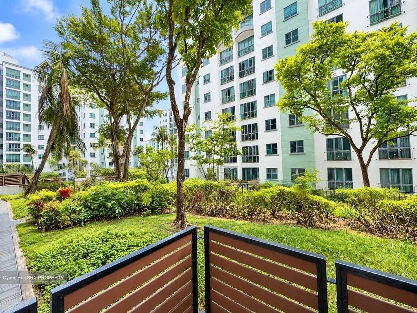 Springdale Condominium (D21), Condominium #636221271